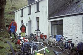 Preparing to leave Bryn Poeth Uchaf youth hostel [Remastered scan, June 2019]