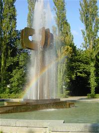 Fontaine de Cuivre, Vidy, on our way back to the hostel after overshooting