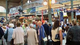 A very busy Gare du Nord station in Paris