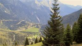 Many more hairpins to come on the way from Viganaia to Pian San Giacomo