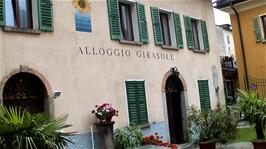 Airolo independent hostel - Alloggio Girasole