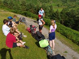 Ready for the long downhill track to Rosthwaite